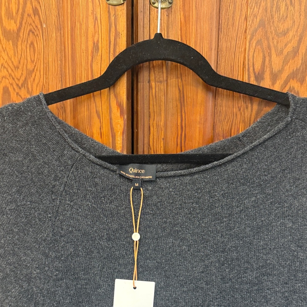 NWT Quince 100% Mongolian Cashmere Boatneck Sweater Heather Charcoal M - Picture 7 of 14